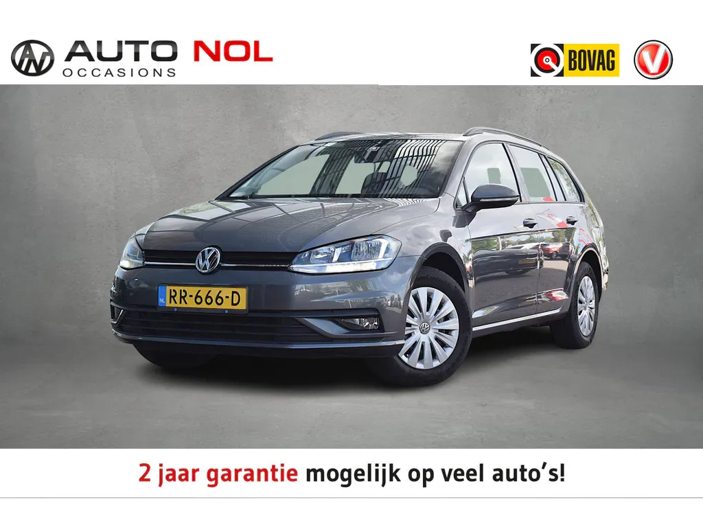 Volkswagen Golf (2018) — foto 1