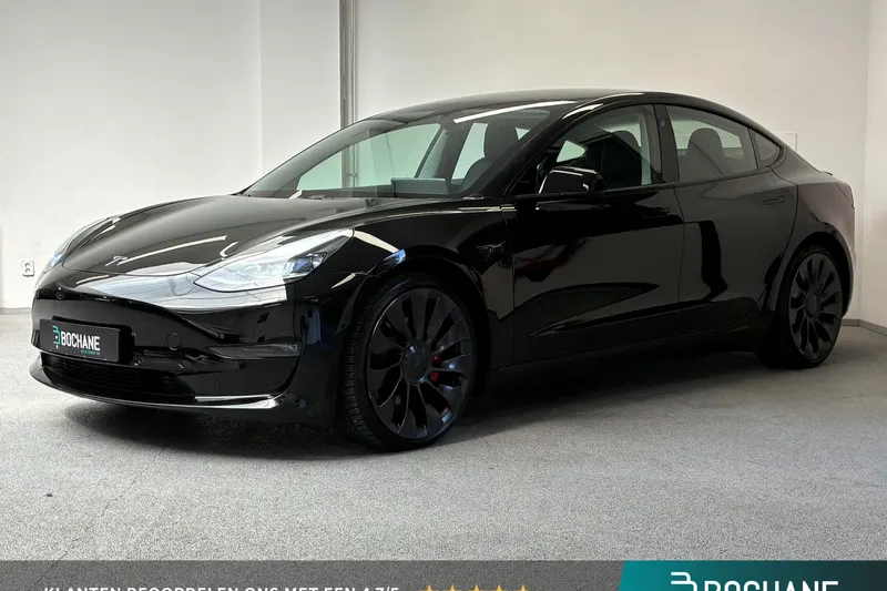 Tesla Model 3 (2021)