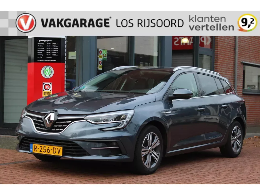 Renault Mégane (2022) — foto 1
