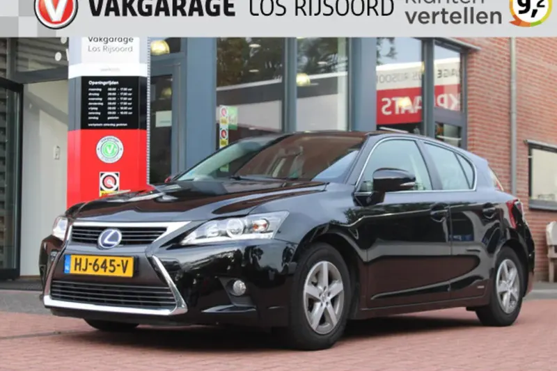 Lexus CT (2015)