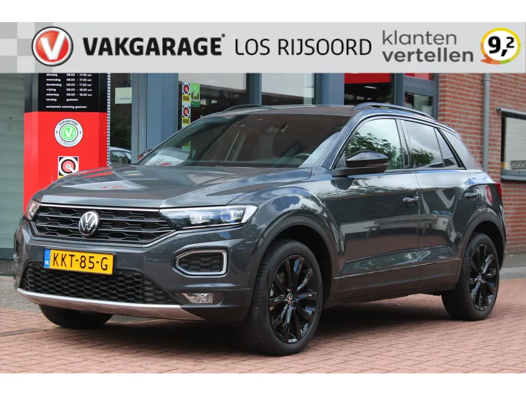 Volkswagen T-Roc (2021) — foto 1