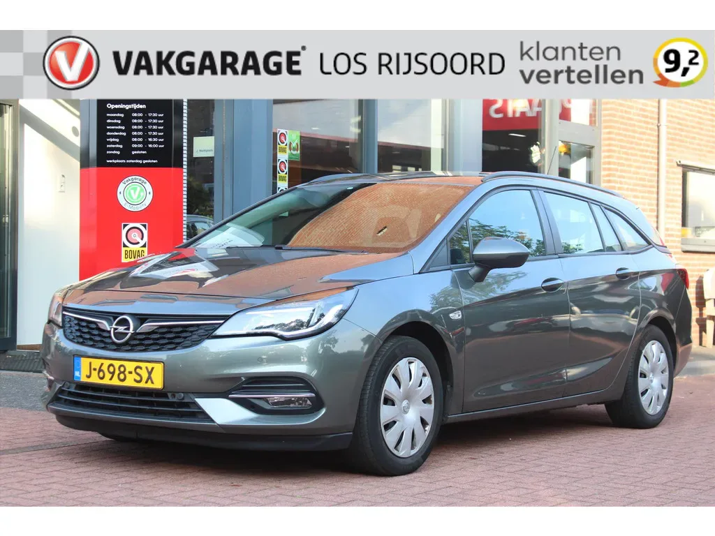 Opel Astra (2020) — foto 1