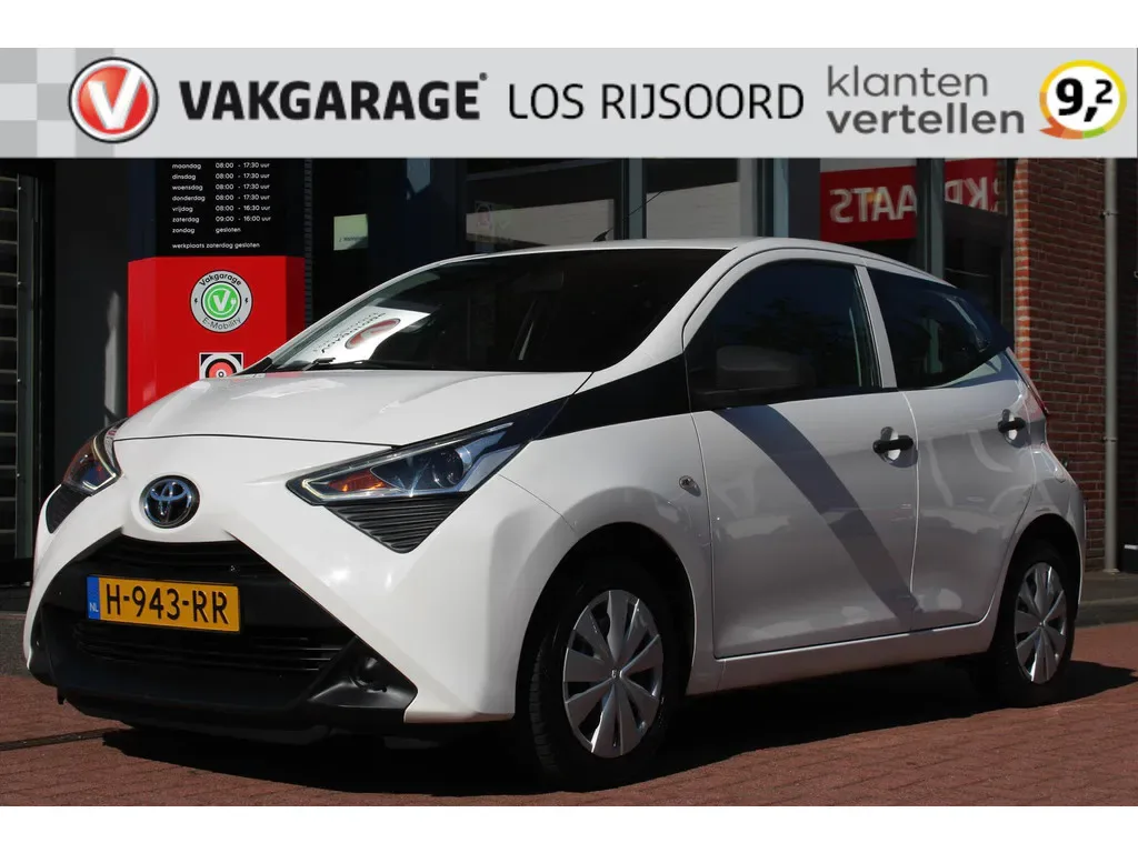 Toyota Aygo (2020) — foto 1