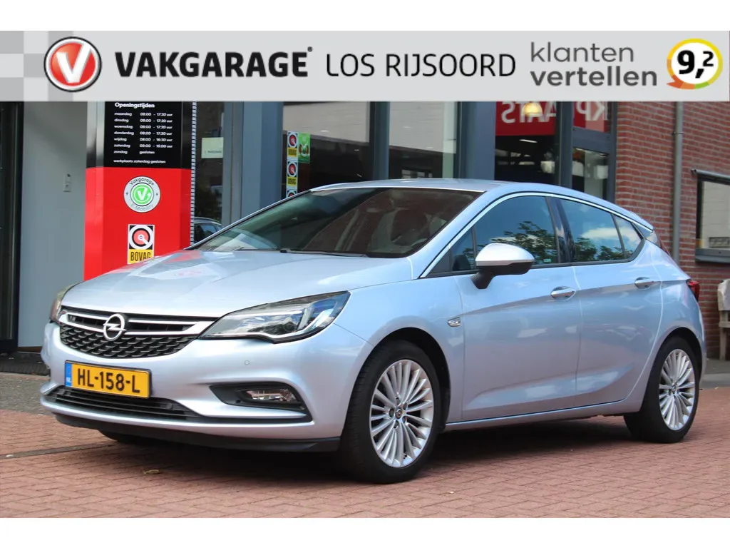 Opel Astra (2015) — foto 1