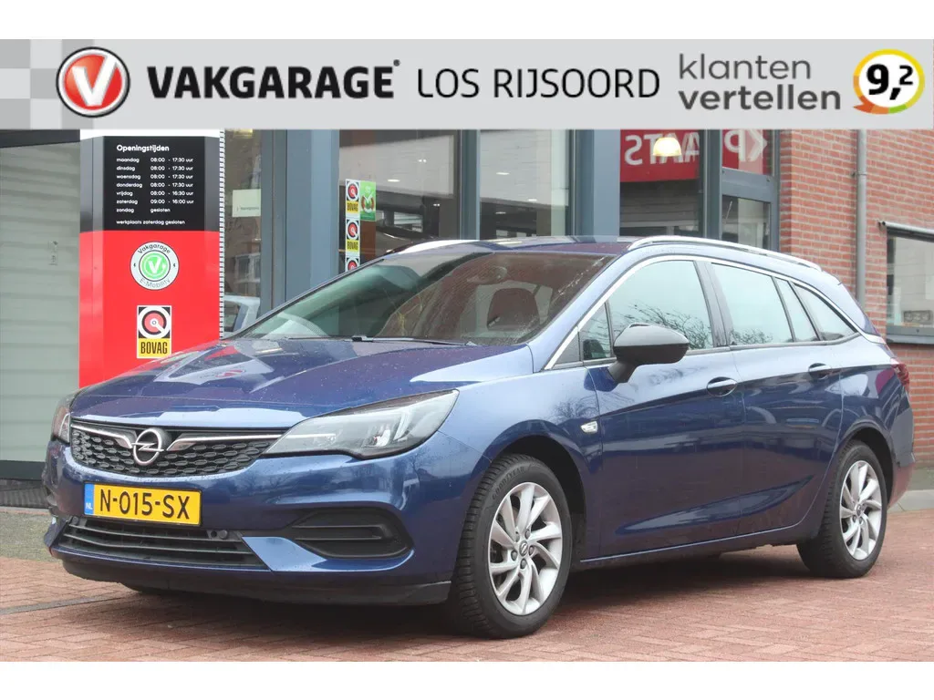 Opel Astra (2021) — foto 1