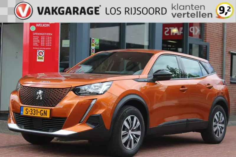 Peugeot e-2008 (2023)