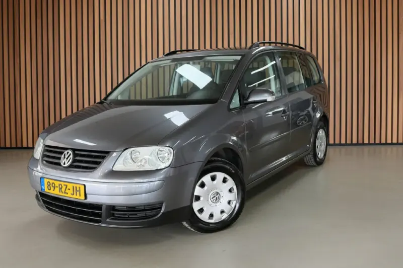 Volkswagen Touran (2005)