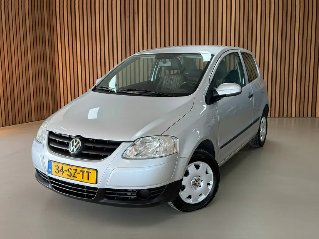 Volkswagen Fox (2006) — foto 1