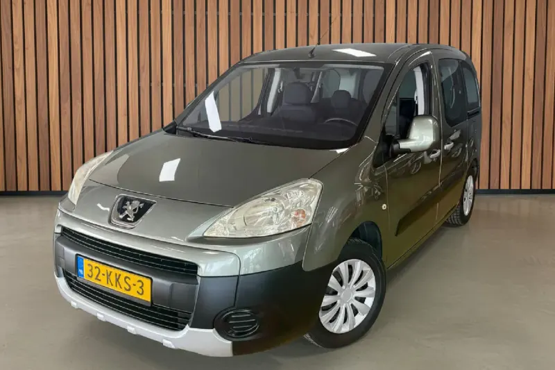 Peugeot Partner (2010)