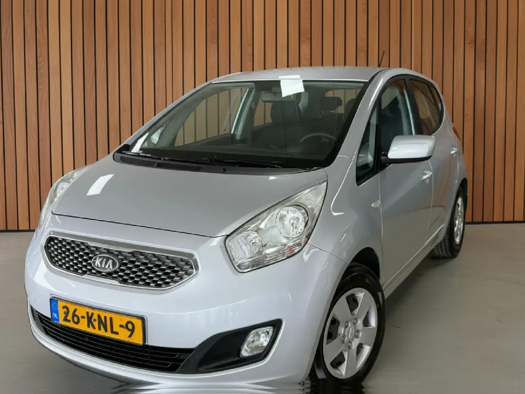 Kia Venga (2010) — foto 1