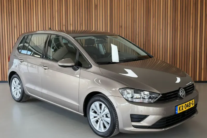 Volkswagen Golf (2016)