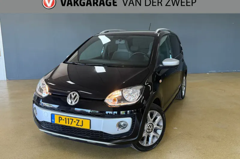 Volkswagen Up! (2016)