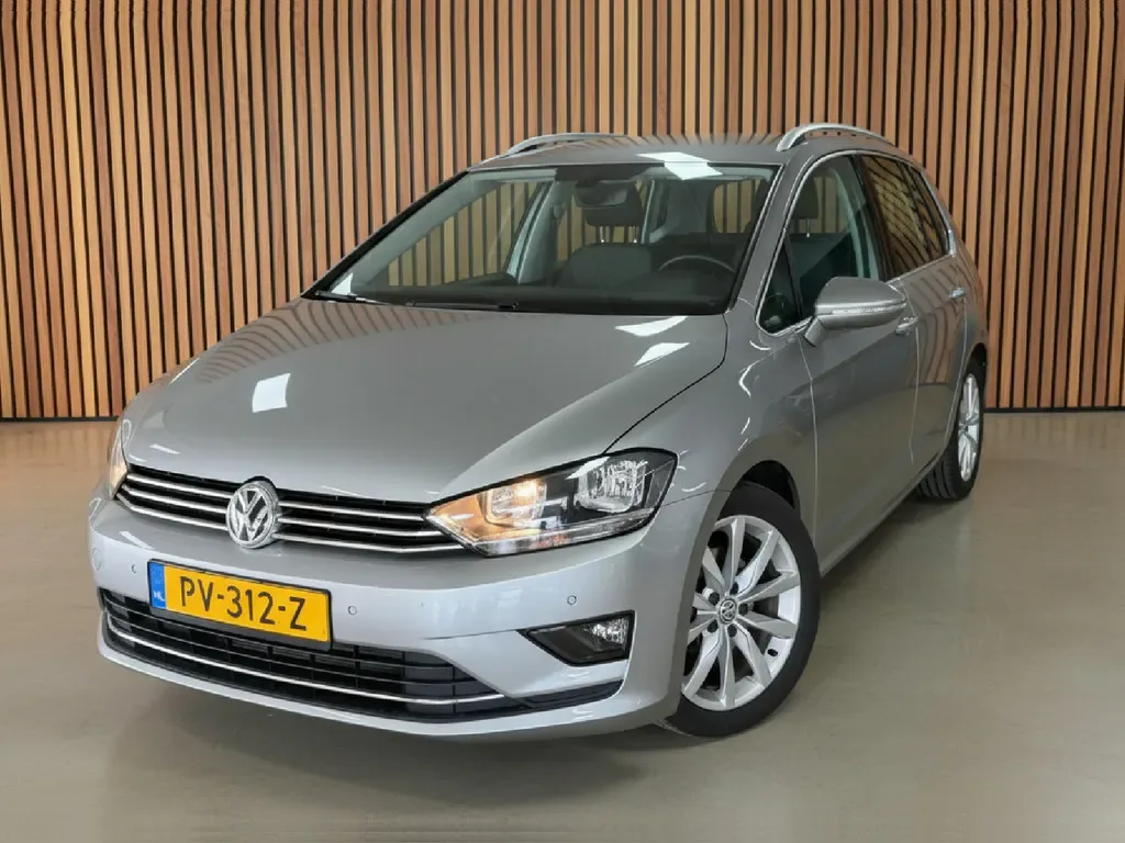 Volkswagen Golf (2017) — foto 1