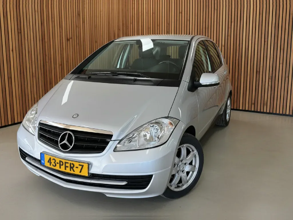 Mercedes-Benz A-Klasse (2011) — foto 1