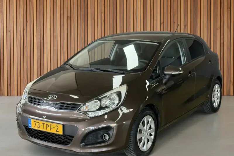 Kia Rio (2012)