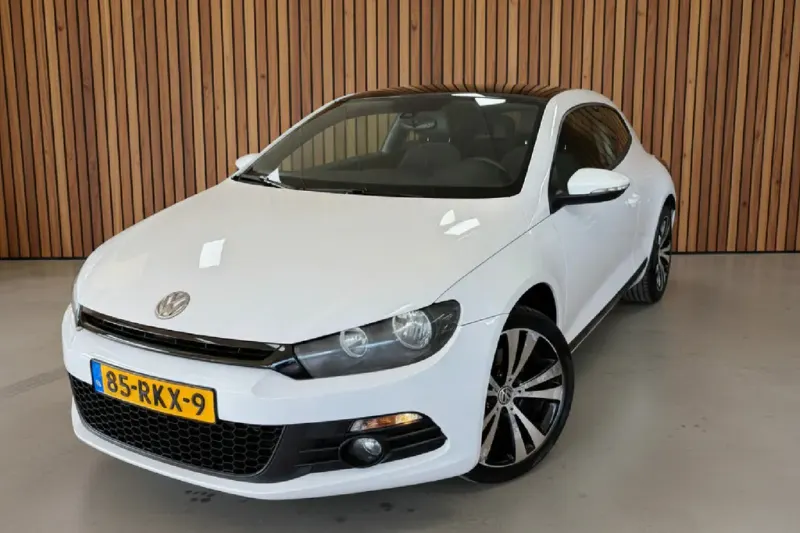 Volkswagen Scirocco (2011)