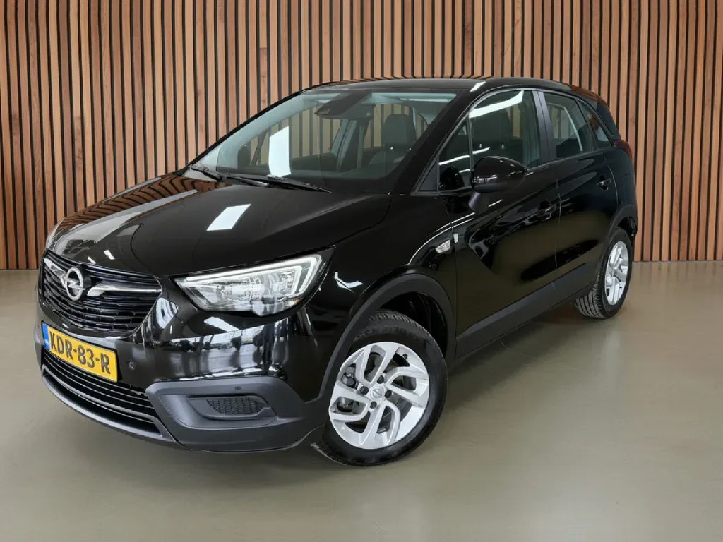 Opel Crossland X (2019) — foto 1