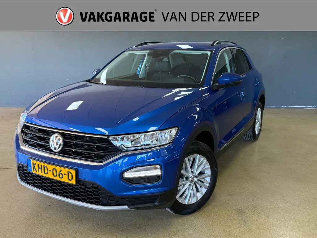 Volkswagen T-Roc (2020) — foto 1
