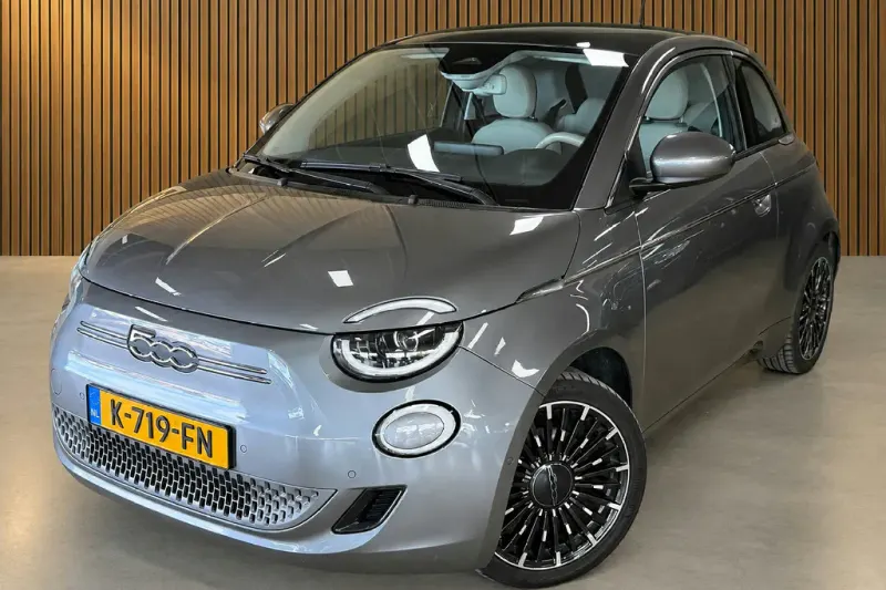 Fiat 500 (2020)