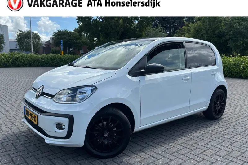 Volkswagen Up! (2018)