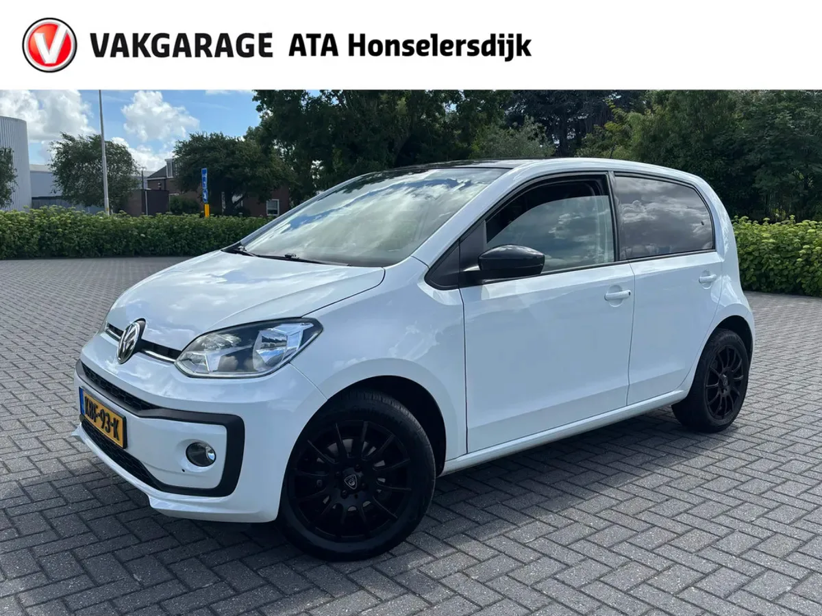 Volkswagen Up! (2018) — foto 1