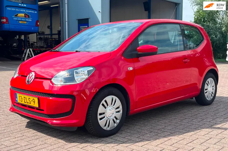 Volkswagen Up! (2013)