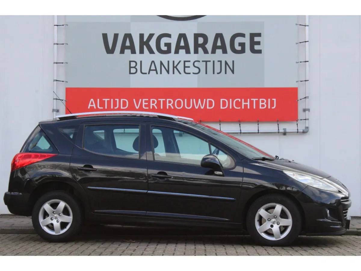 Peugeot 207 (2010) — foto 1