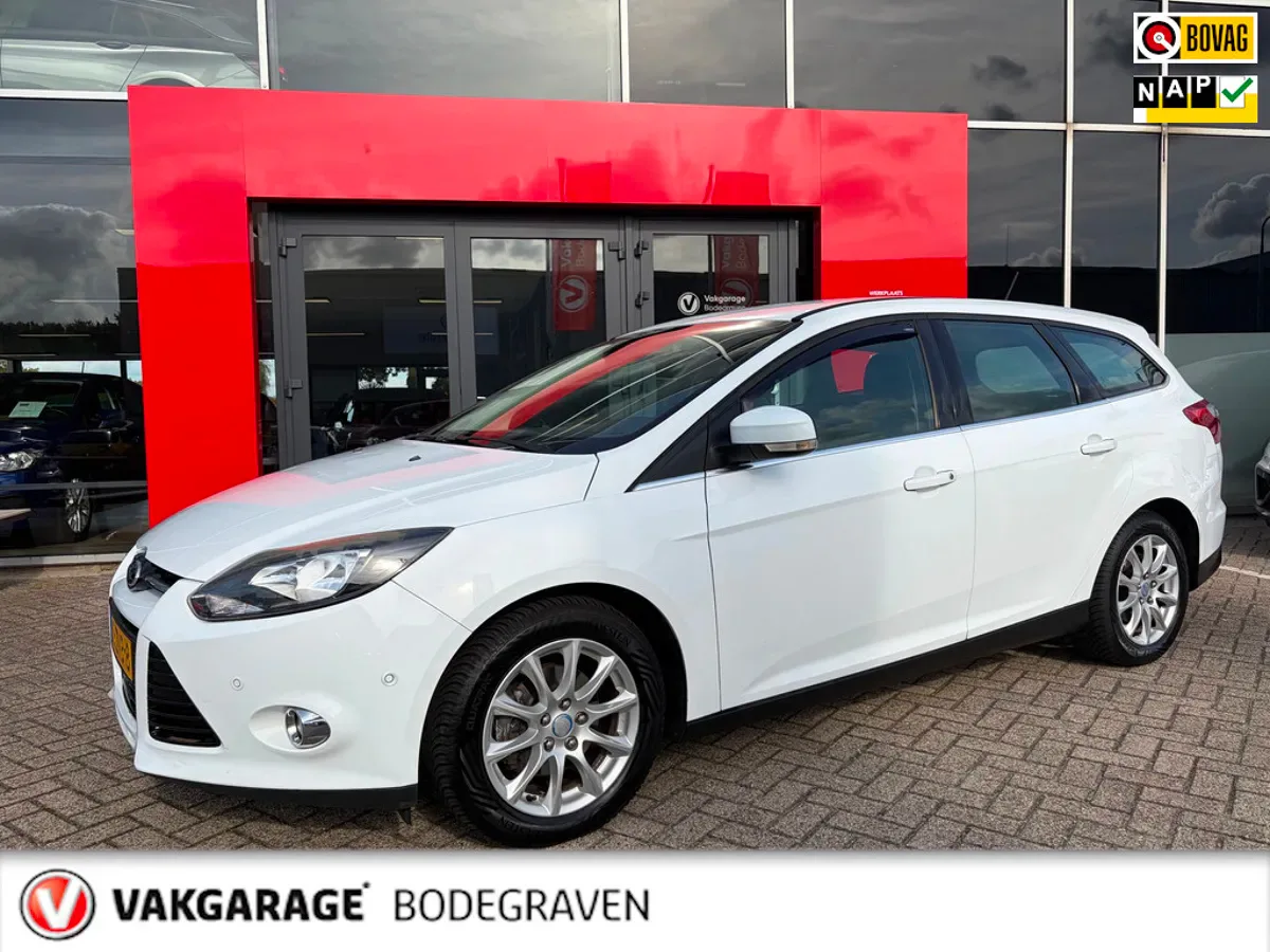 Ford Focus (2013) — foto 1