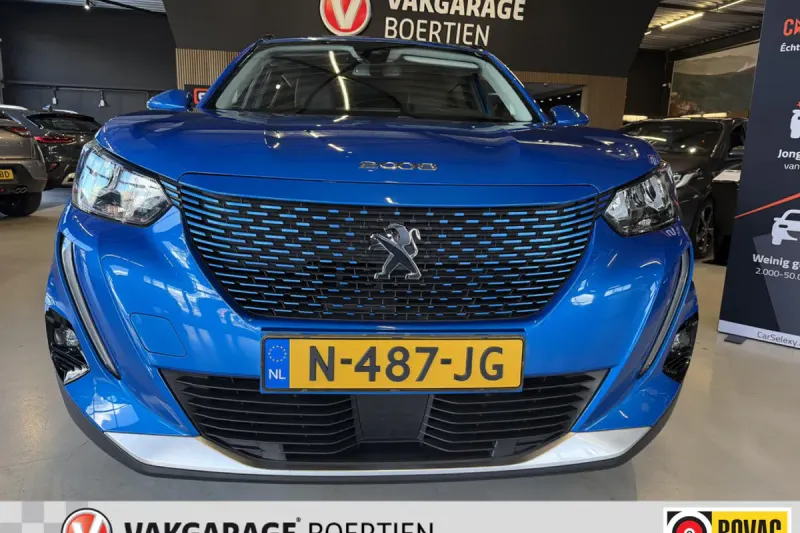 Peugeot e-2008 (2021)