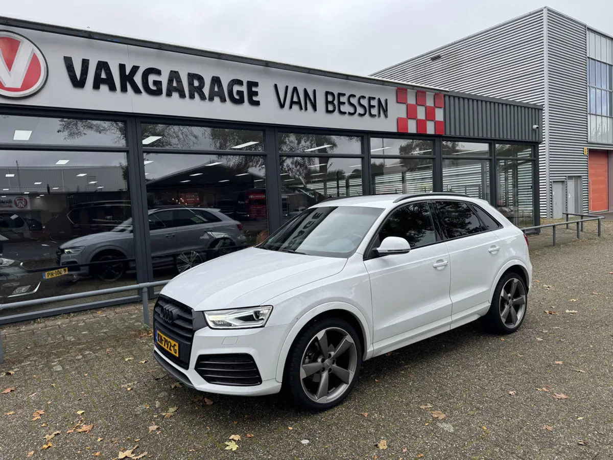 Audi Q3 (2016) — foto 1