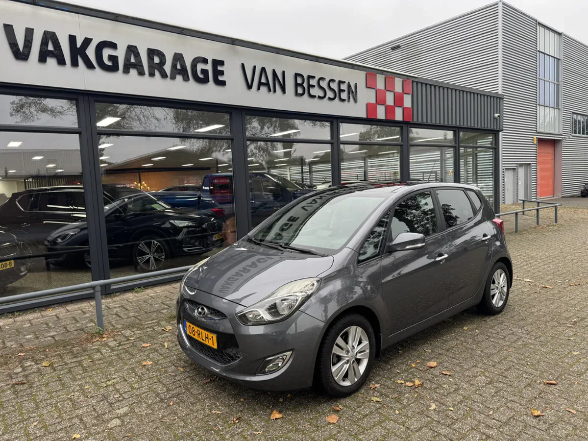 Hyundai ix20 (2011) — foto 1