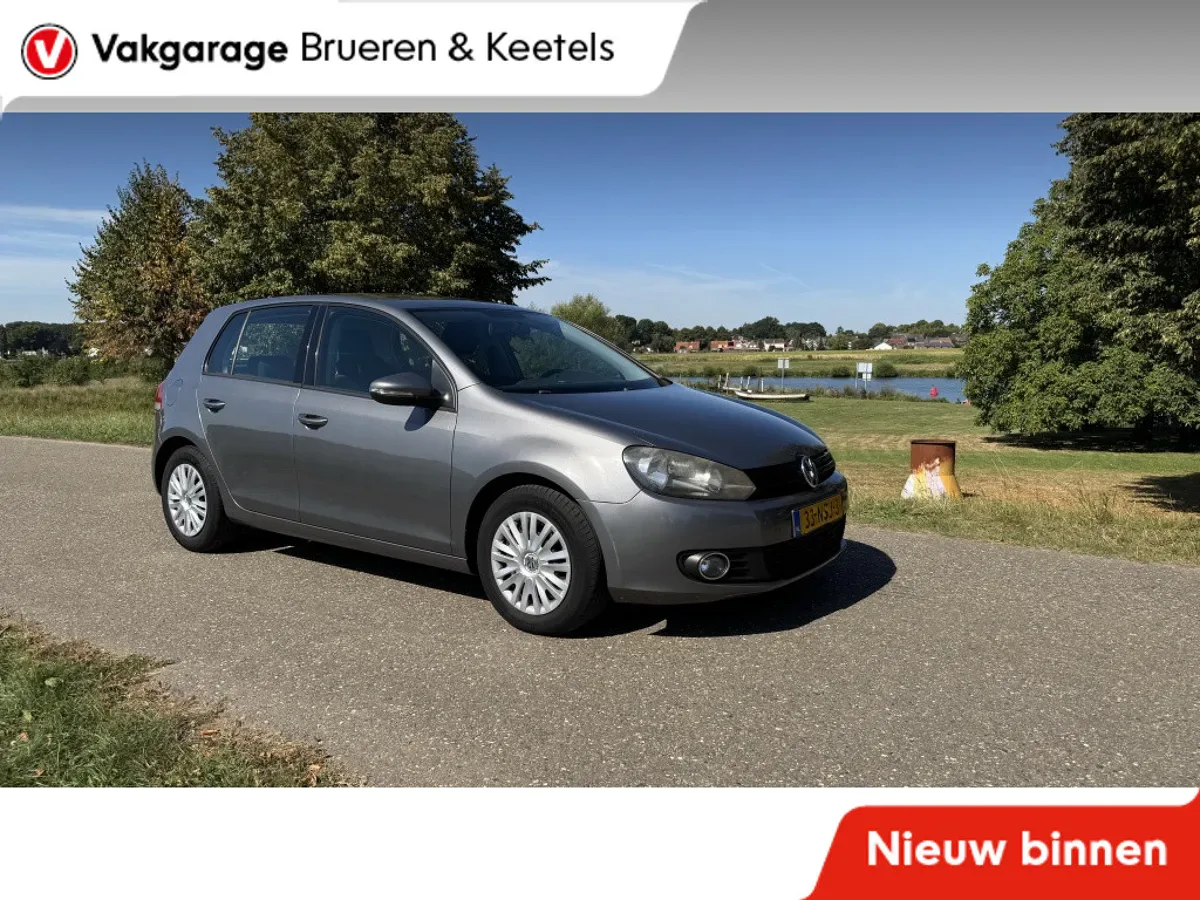 Volkswagen Golf (2011) — foto 1