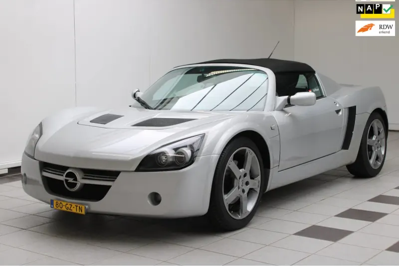 Opel Speedster (2001)