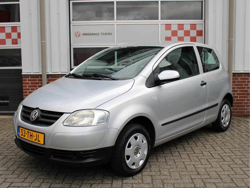 Volkswagen Fox (2006) — foto 1