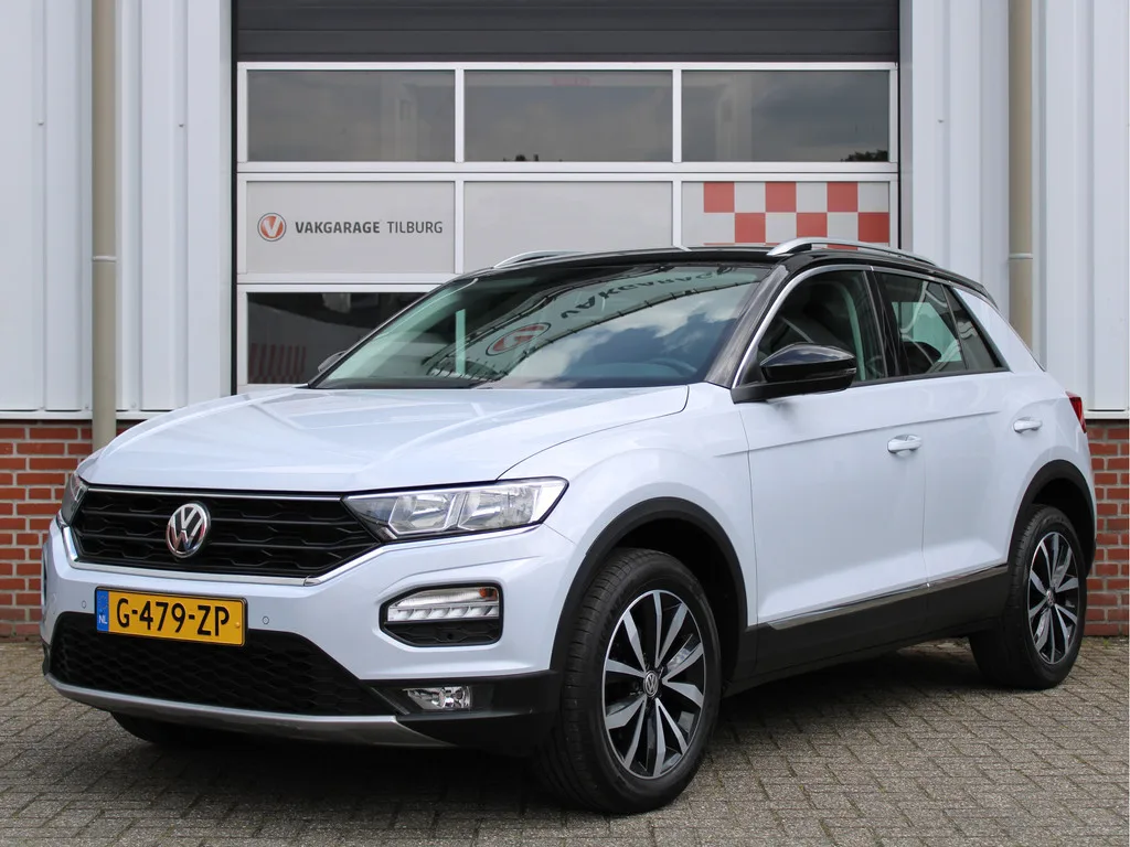 Volkswagen T-Roc (2020) — foto 1