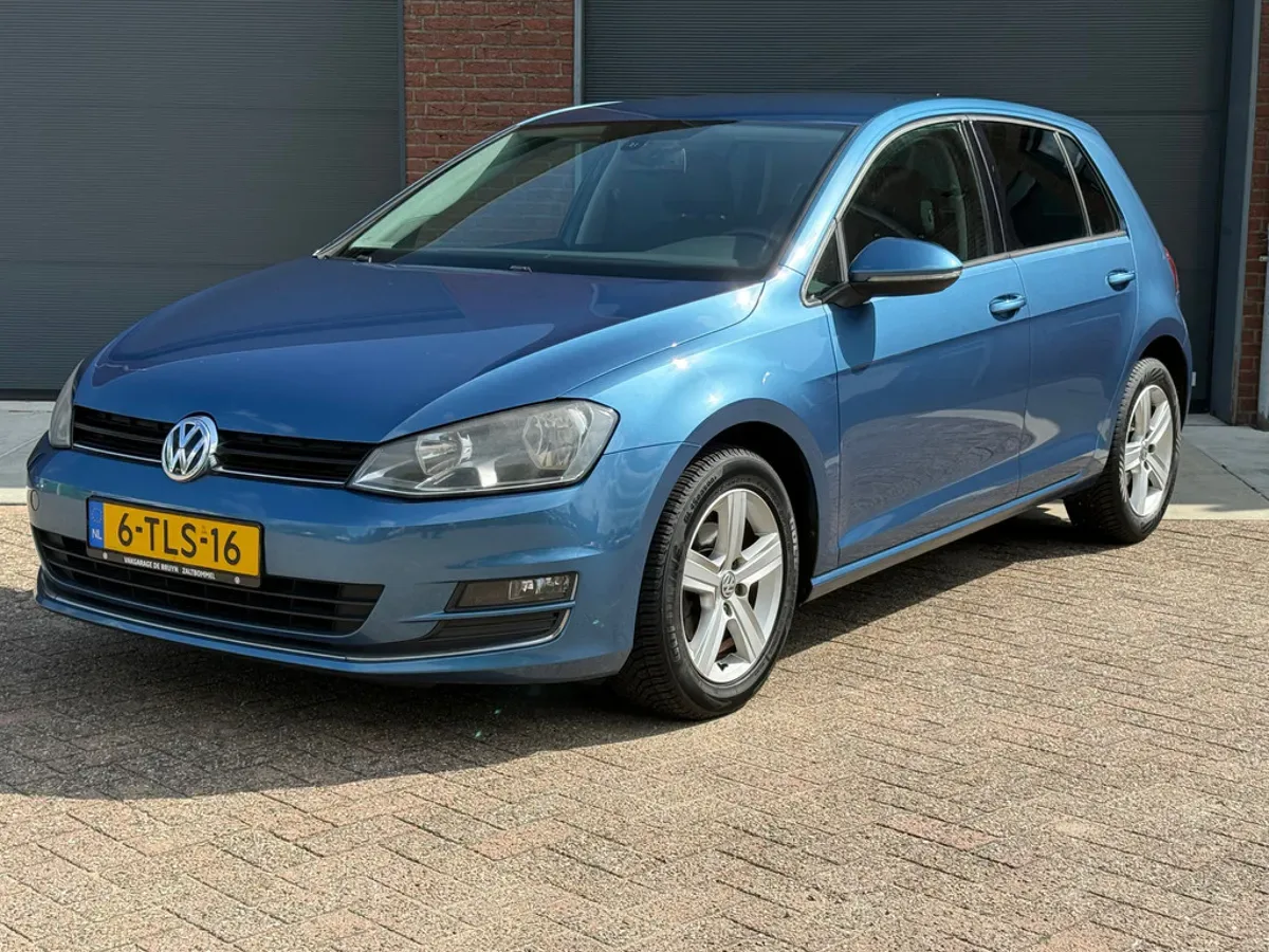 Volkswagen Golf (2014) — foto 1