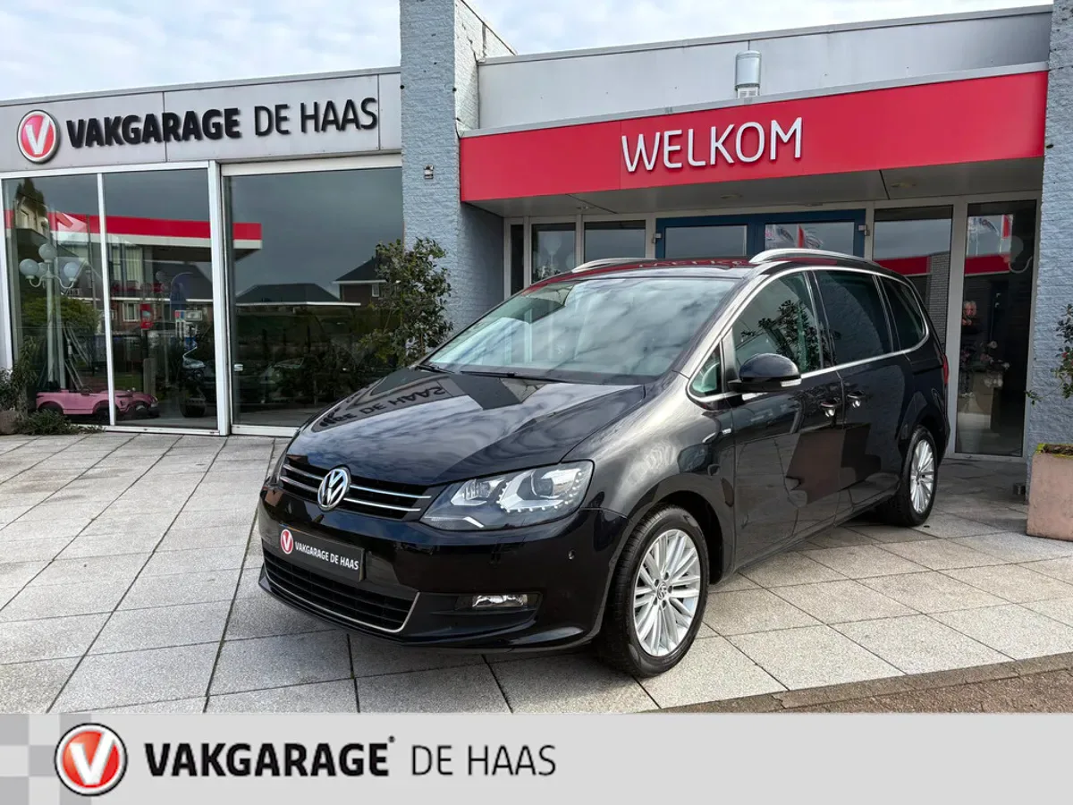 Volkswagen Sharan (2015) — foto 1