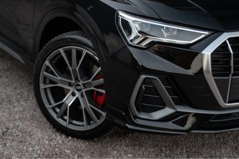 Audi Q3 (2021)