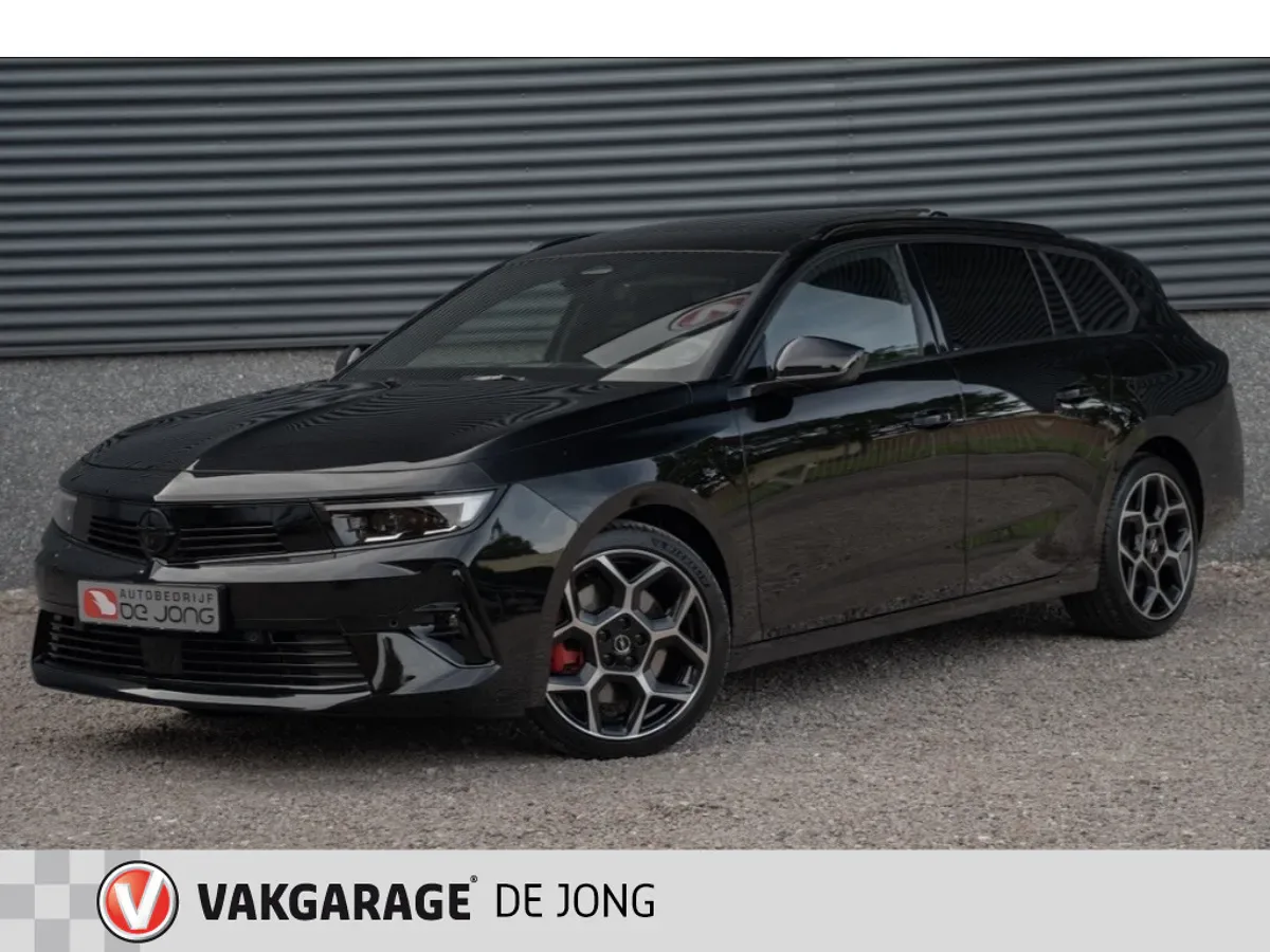 Opel Astra (2024) — foto 1