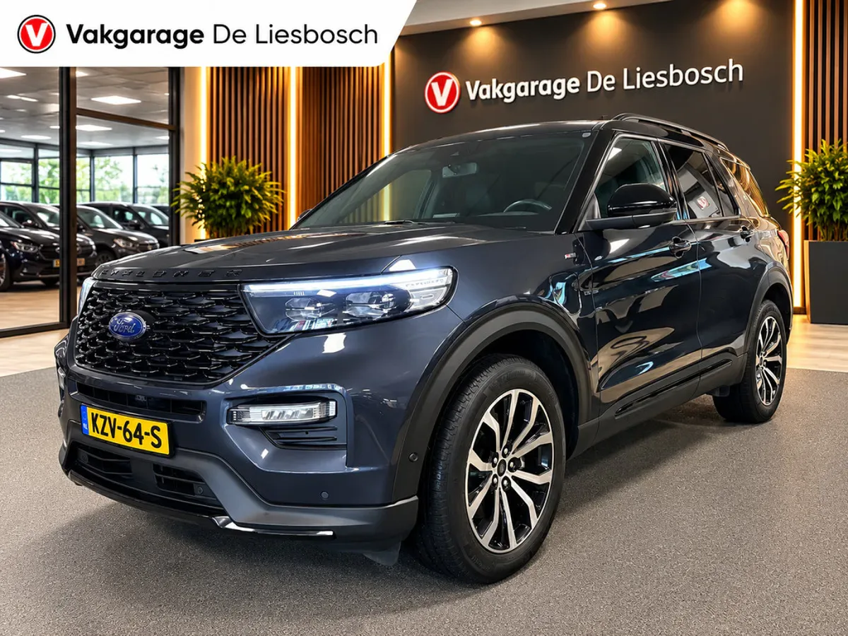 Ford Explorer (2022) — foto 1