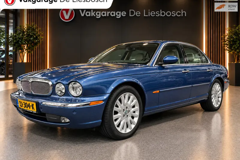 Jaguar XJ (2004)
