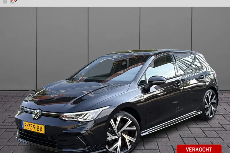 Volkswagen Golf (2022)