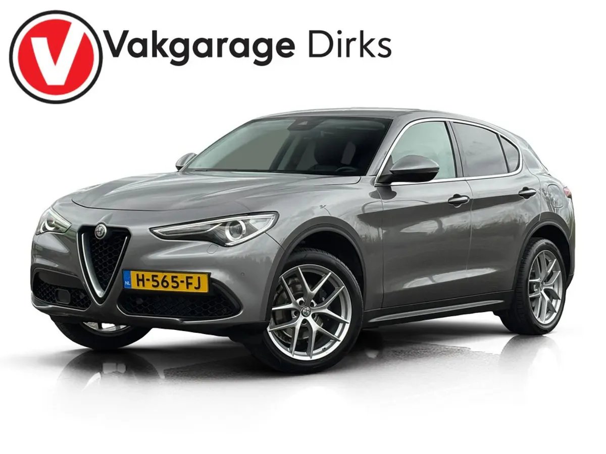Alfa Romeo Stelvio (2017) — foto 1