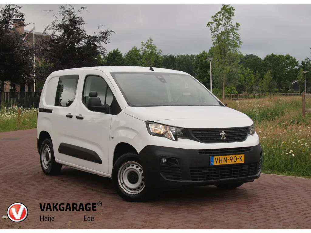 Peugeot Partner (2020) — foto 1