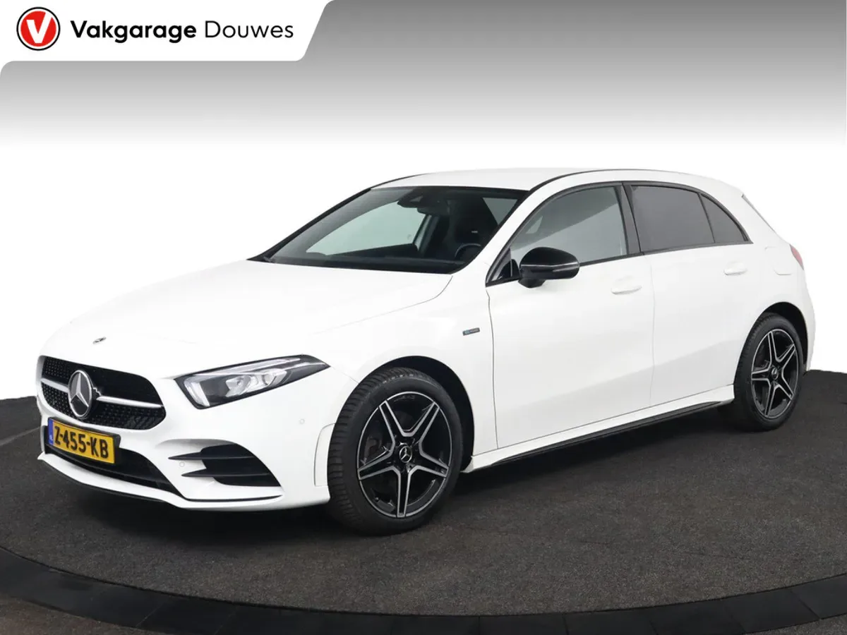 Mercedes-Benz A-Klasse (2021) — foto 1