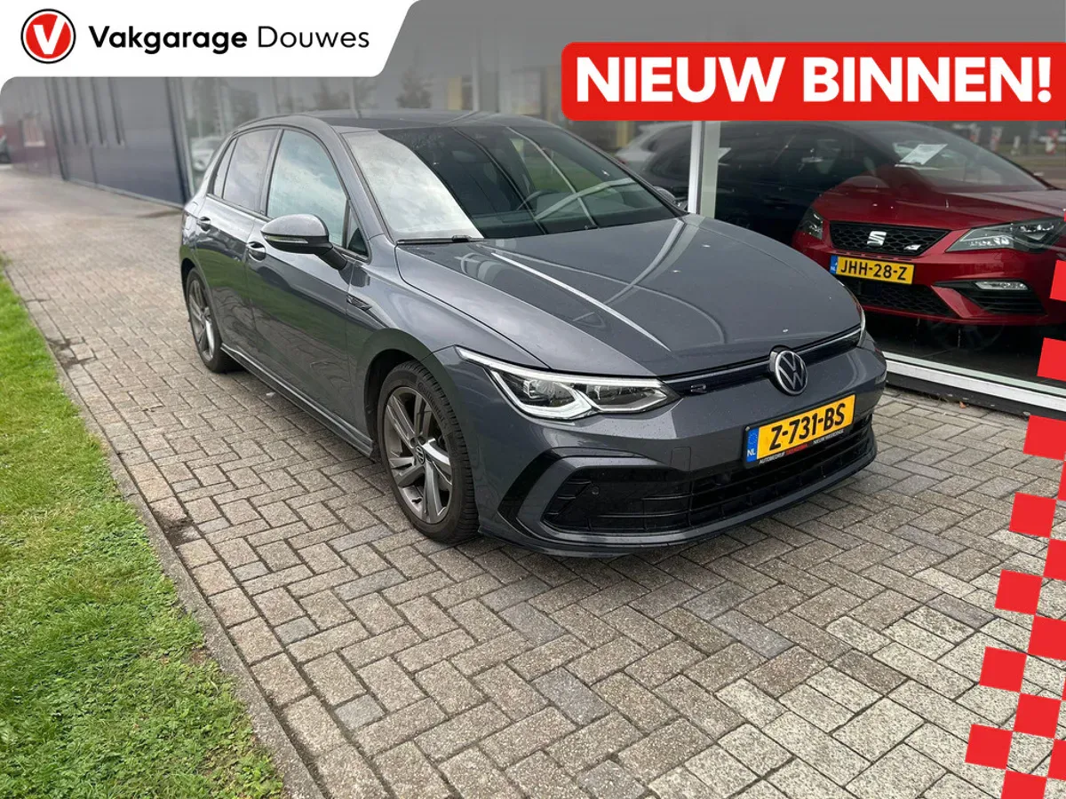 Volkswagen Golf (2021) — foto 1