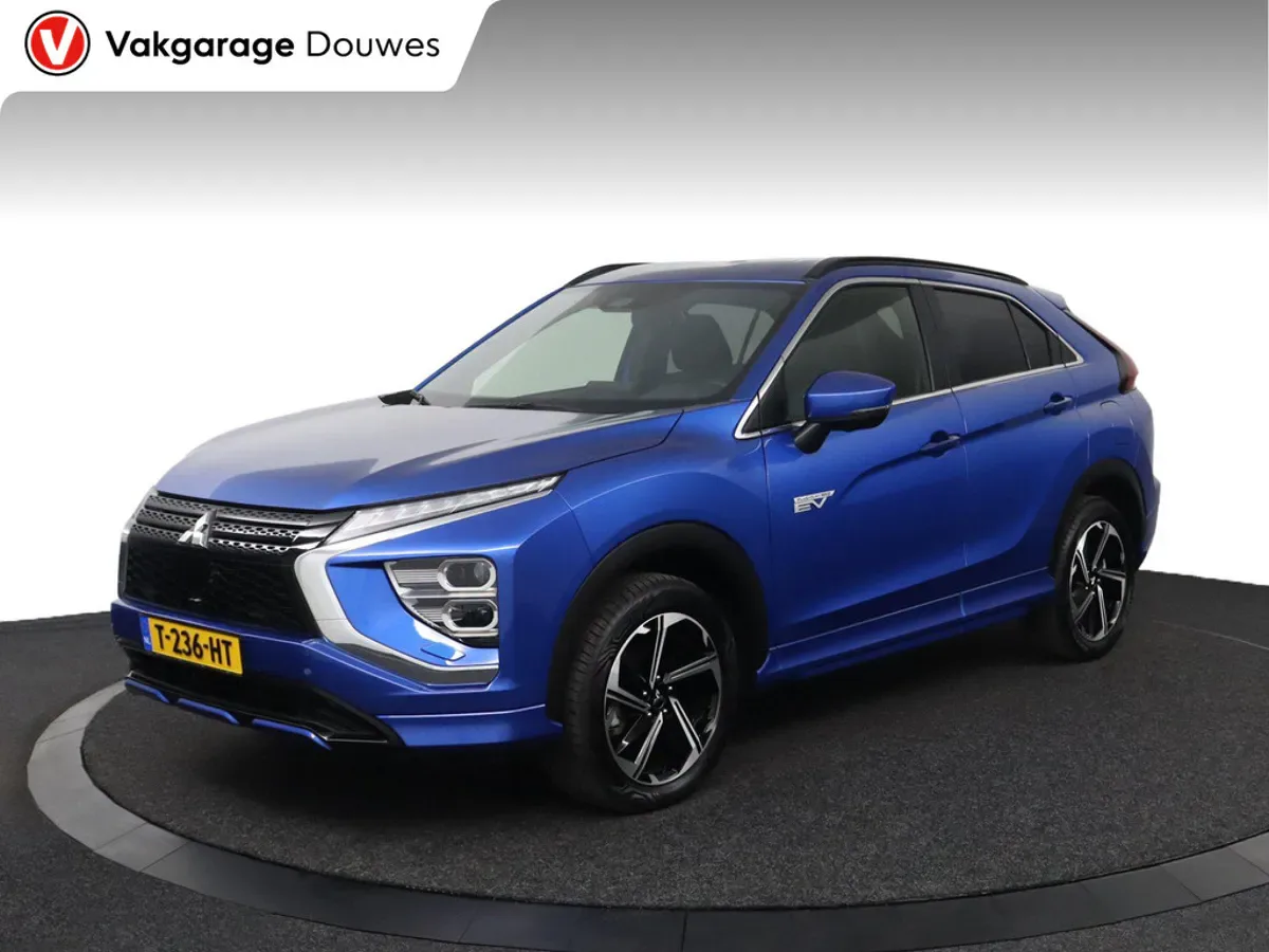 Mitsubishi Eclipse Cross (2023) — foto 1