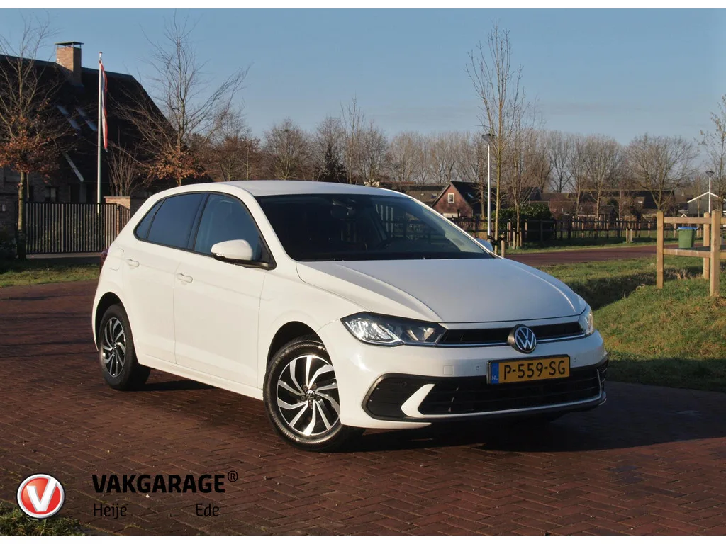 Volkswagen Polo (2022) — foto 1