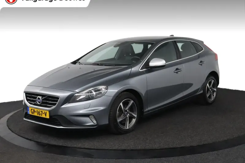 Volvo V40 (2015)