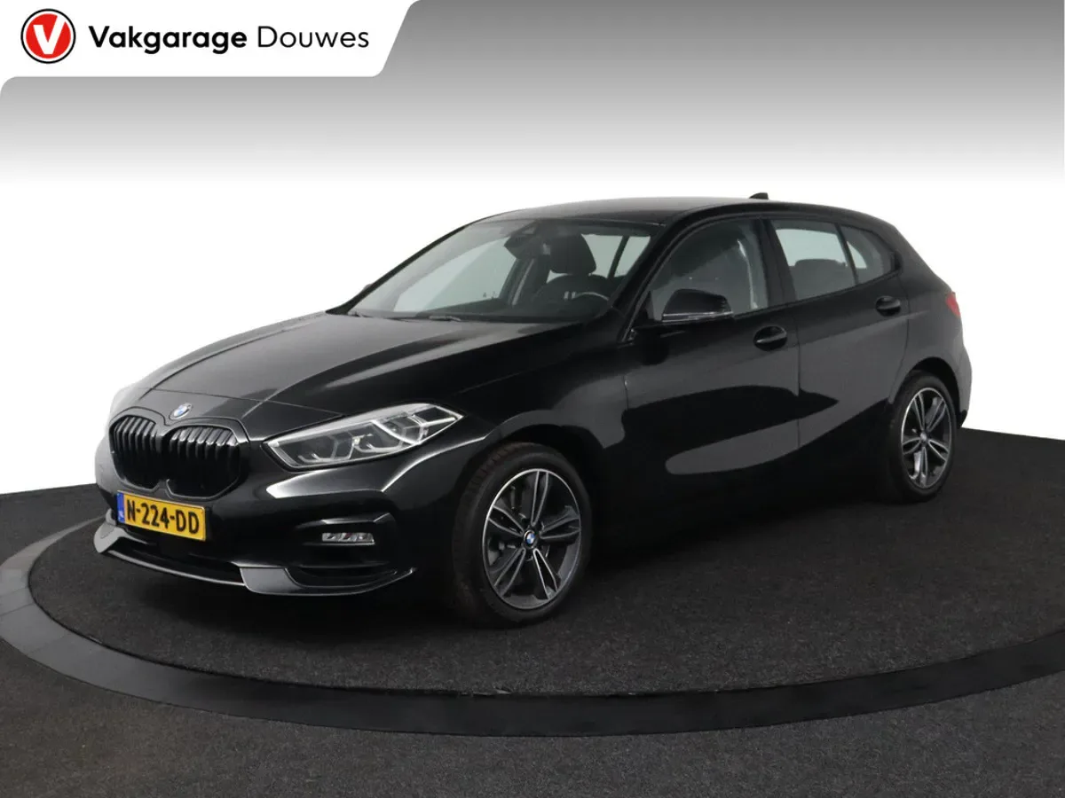 BMW 1-Serie (2021) — foto 1